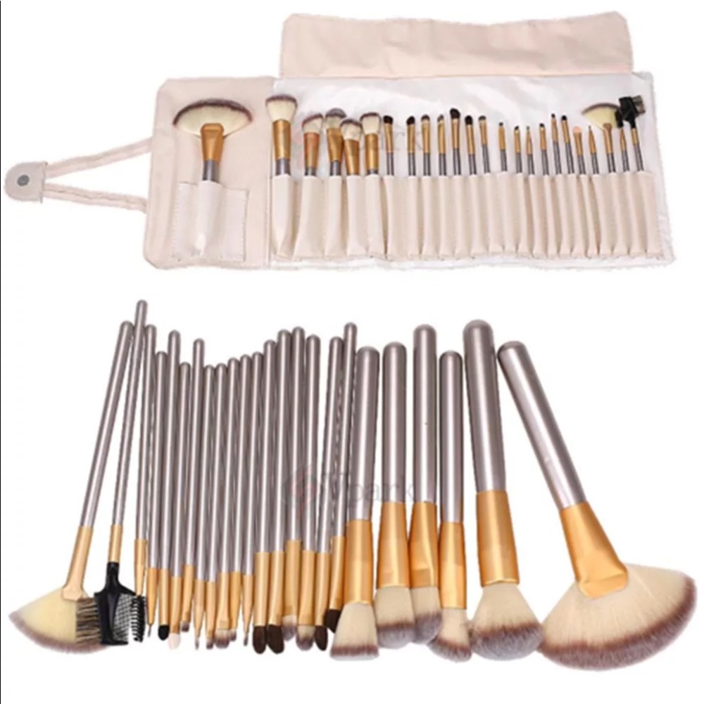 New 24pcs Makeup Brush With Pouch